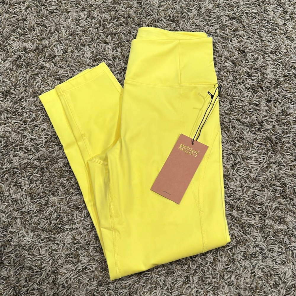 NWT Girlfriend Collective Lemon Compressive High Rise Legging M